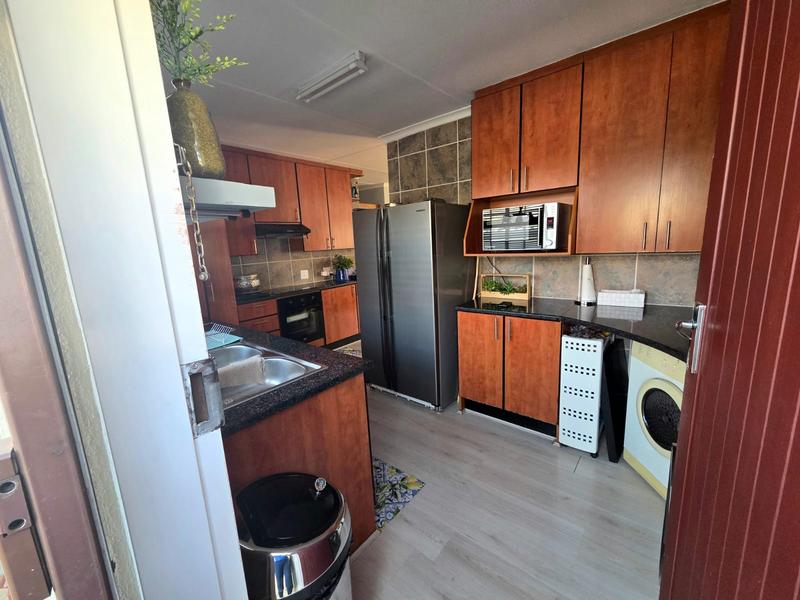 3 Bedroom Property for Sale in Amberfield Gauteng
