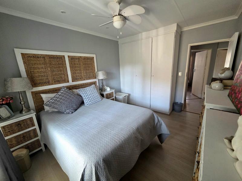 3 Bedroom Property for Sale in Amberfield Gauteng