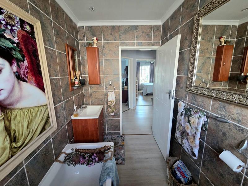 3 Bedroom Property for Sale in Amberfield Gauteng