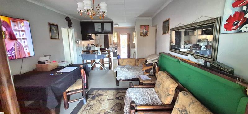 3 Bedroom Property for Sale in Heuwelsig Estate Gauteng