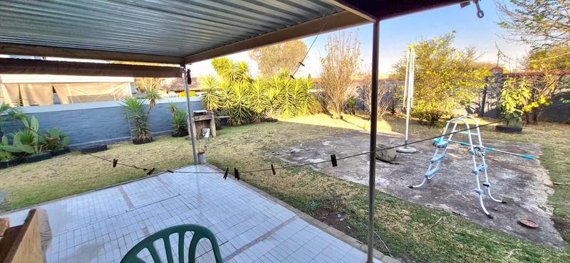 3 Bedroom Property for Sale in Heuwelsig Estate Gauteng