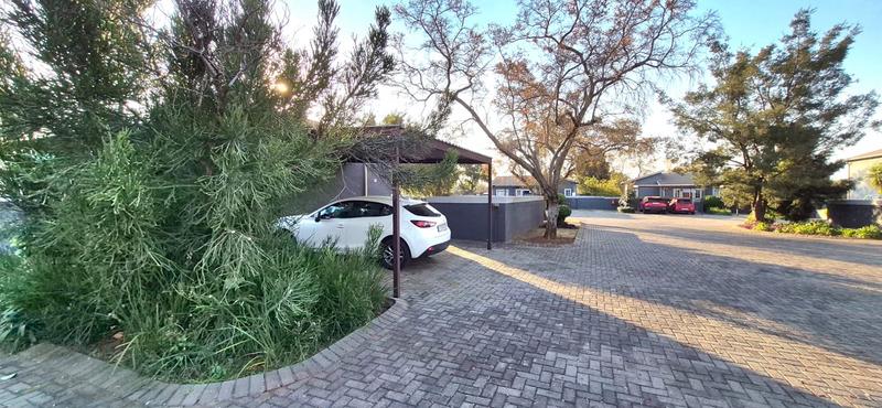 3 Bedroom Property for Sale in Heuwelsig Estate Gauteng