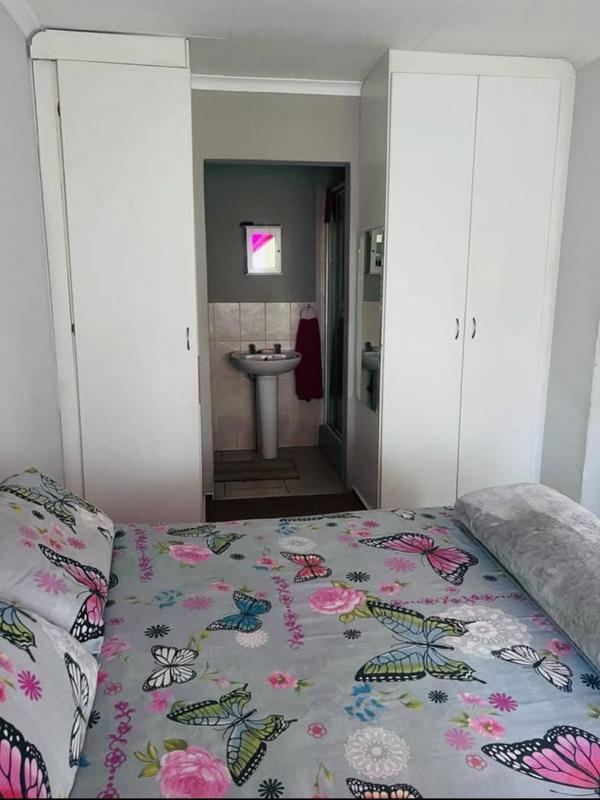 2 Bedroom Property for Sale in Kosmosdal Gauteng