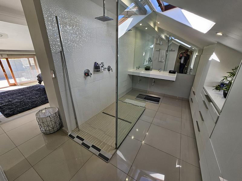 1 Bedroom Property for Sale in Strathavon Gauteng