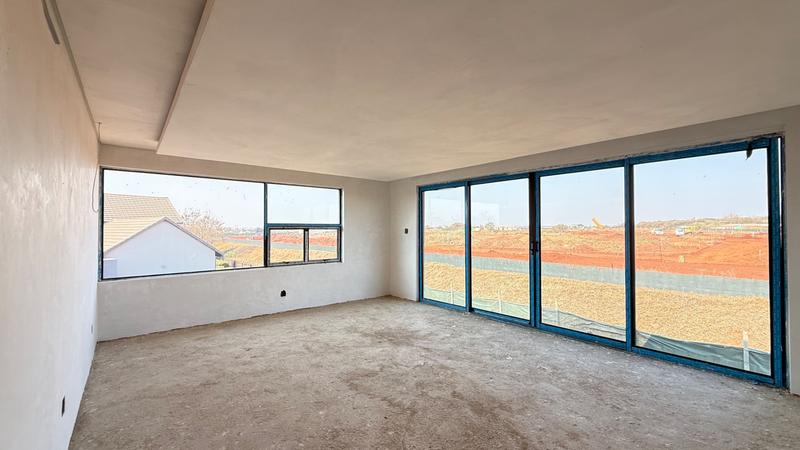 4 Bedroom Property for Sale in Serengeti Lifestyle Estate Gauteng