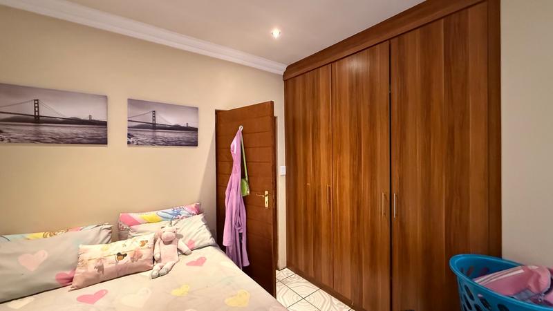 3 Bedroom Property for Sale in Thatch Hill Estate Gauteng