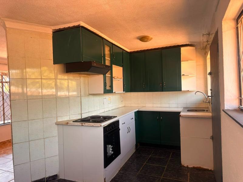 3 Bedroom Property for Sale in Soshanguve Gauteng