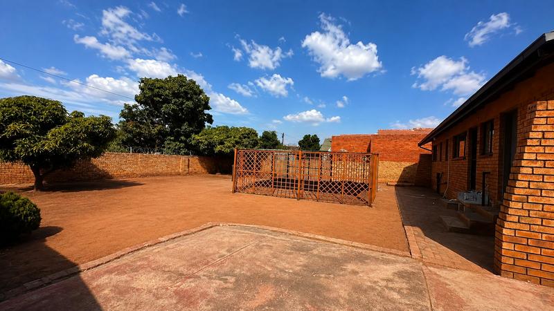 3 Bedroom Property for Sale in Soshanguve Gauteng