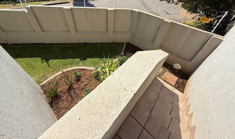 To Let 1 Bedroom Property for Rent in Rivonia Gauteng