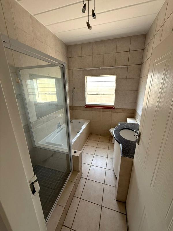 To Let 1 Bedroom Property for Rent in Rivonia Gauteng