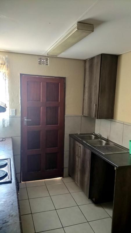 To Let 2 Bedroom Property for Rent in Elspark Gauteng
