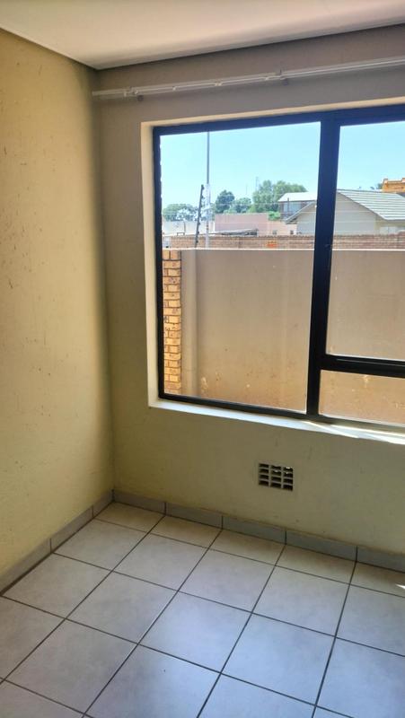 To Let 2 Bedroom Property for Rent in Elspark Gauteng