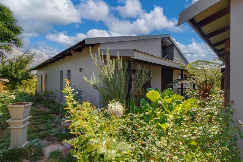 2 Bedroom Property for Sale in Dainfern Gauteng