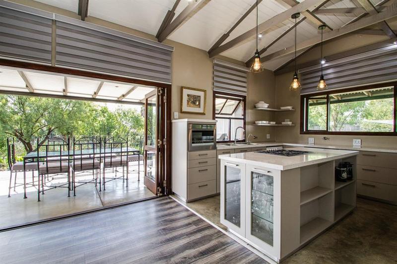 2 Bedroom Property for Sale in Dainfern Gauteng