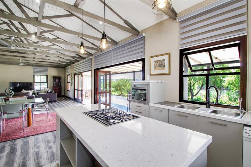 2 Bedroom Property for Sale in Dainfern Gauteng