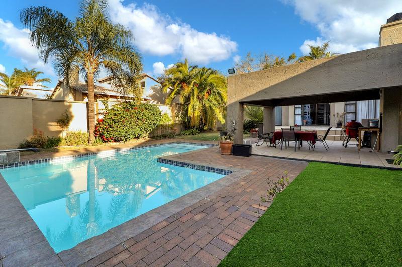 To Let 4 Bedroom Property for Rent in Fourways Gardens Gauteng