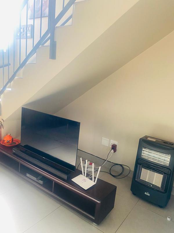 4 Bedroom Property for Sale in Clayville Gauteng