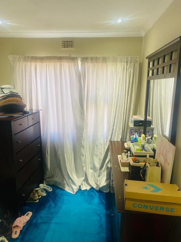 4 Bedroom Property for Sale in Clayville Gauteng