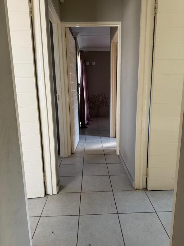 3 Bedroom Property for Sale in Blue Hills Gauteng