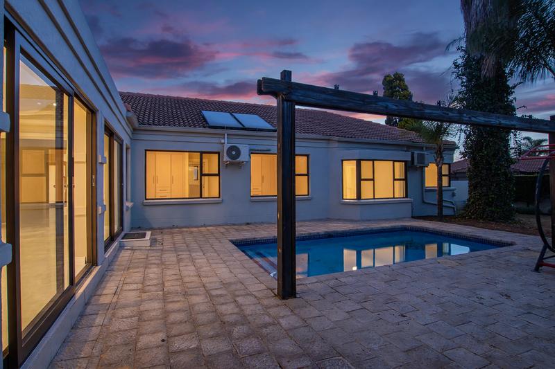 To Let 4 Bedroom Property for Rent in Dainfern Gauteng