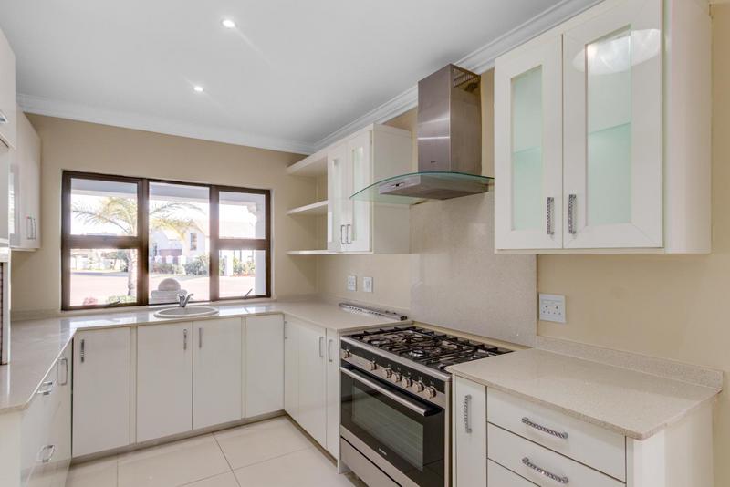 To Let 4 Bedroom Property for Rent in Dainfern Gauteng