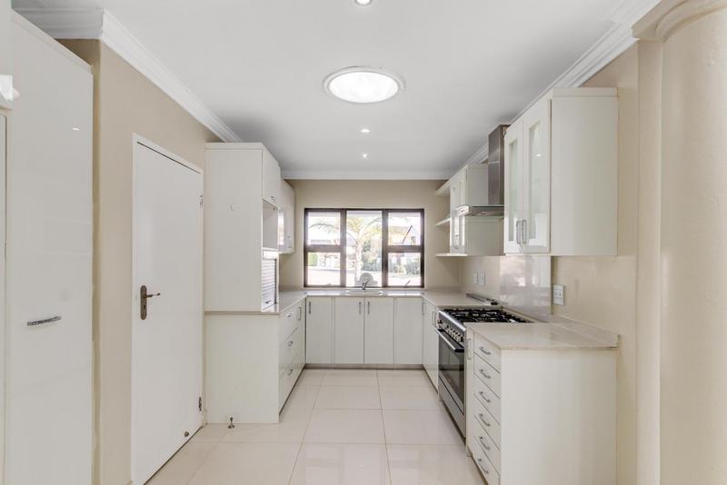 To Let 4 Bedroom Property for Rent in Dainfern Gauteng