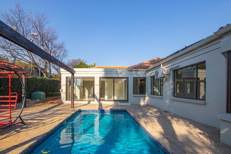 To Let 4 Bedroom Property for Rent in Dainfern Gauteng