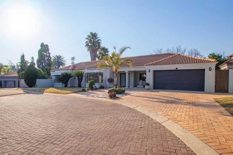 To Let 4 Bedroom Property for Rent in Dainfern Gauteng