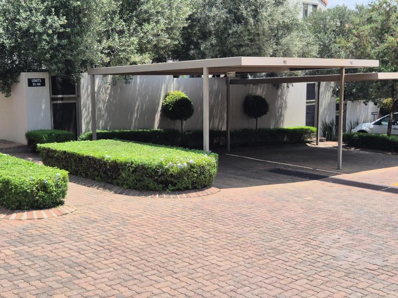To Let 2 Bedroom Property for Rent in Douglasdale Gauteng