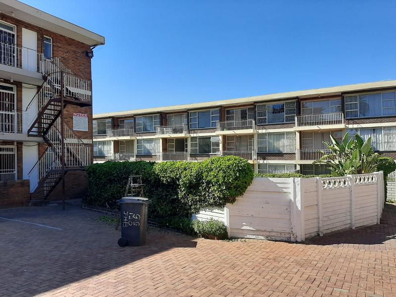 To Let 2 Bedroom Property for Rent in Lyndhurst Gauteng