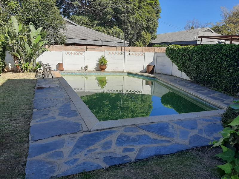 To Let 2 Bedroom Property for Rent in Lyndhurst Gauteng