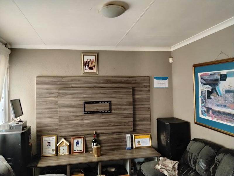 2 Bedroom Property for Sale in Modderbee Gauteng