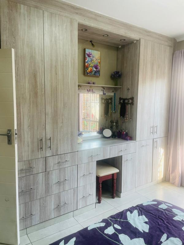 3 Bedroom Property for Sale in Edleen Gauteng