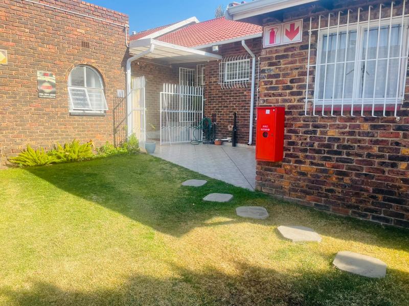 3 Bedroom Property for Sale in Edleen Gauteng