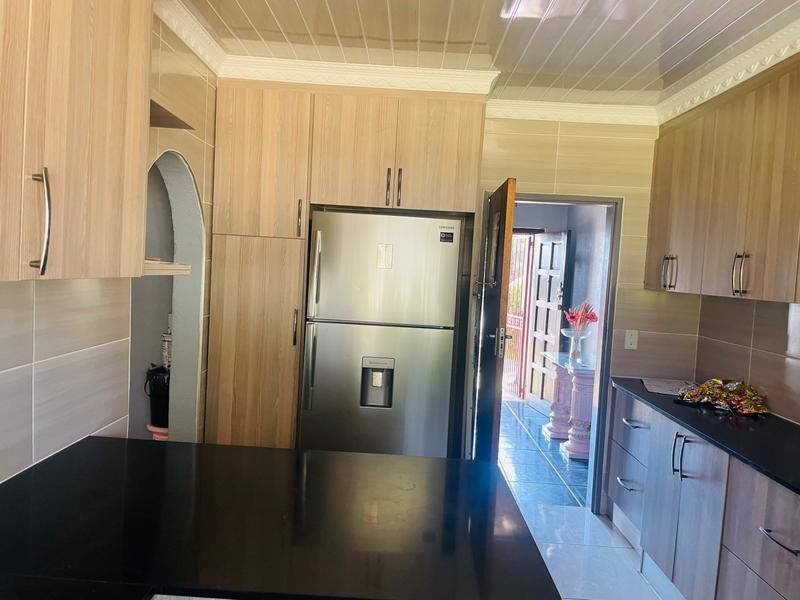 4 Bedroom Property for Sale in Norkem Park Gauteng