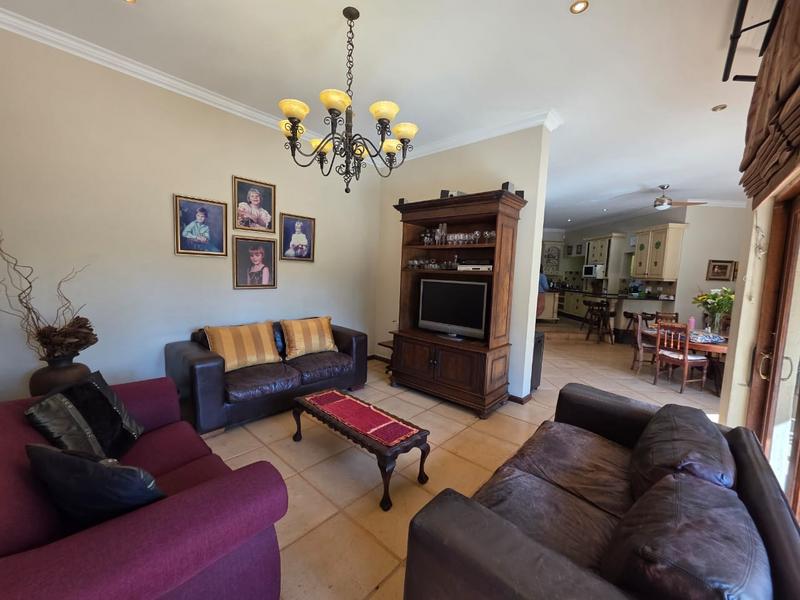 4 Bedroom Property for Sale in Van Riebeeck Park Gauteng