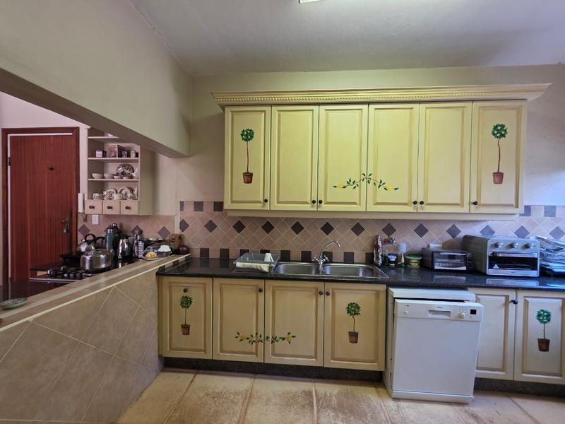 4 Bedroom Property for Sale in Van Riebeeck Park Gauteng