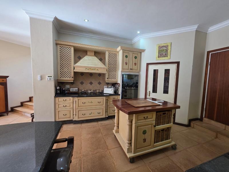 4 Bedroom Property for Sale in Van Riebeeck Park Gauteng