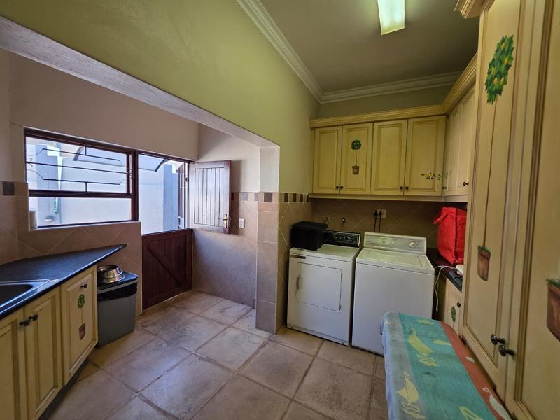 4 Bedroom Property for Sale in Van Riebeeck Park Gauteng