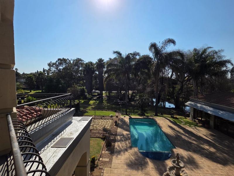 4 Bedroom Property for Sale in Van Riebeeck Park Gauteng