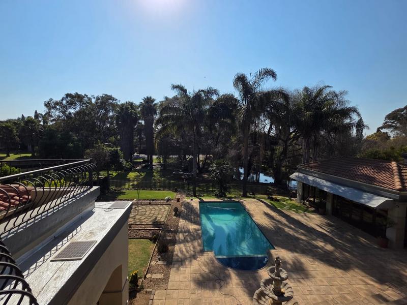 4 Bedroom Property for Sale in Van Riebeeck Park Gauteng