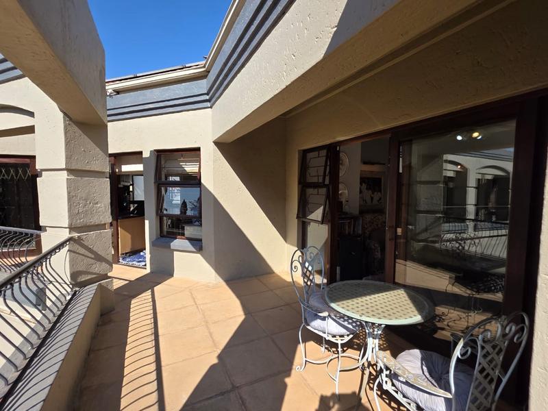 4 Bedroom Property for Sale in Van Riebeeck Park Gauteng