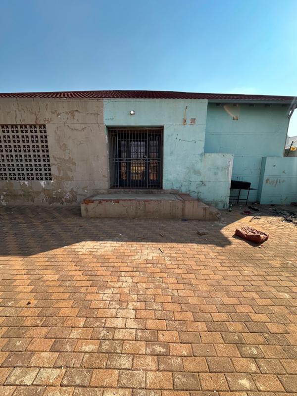 10 Bedroom Property for Sale in Springs Gauteng