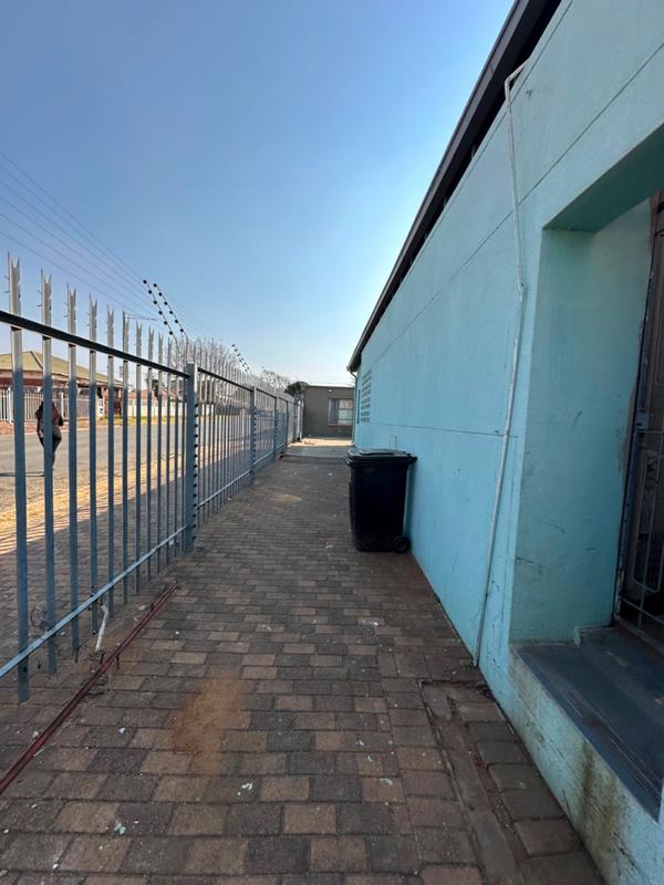 10 Bedroom Property for Sale in Springs Gauteng