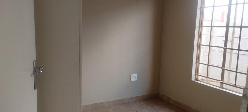 2 Bedroom Property for Sale in Sky City Gauteng