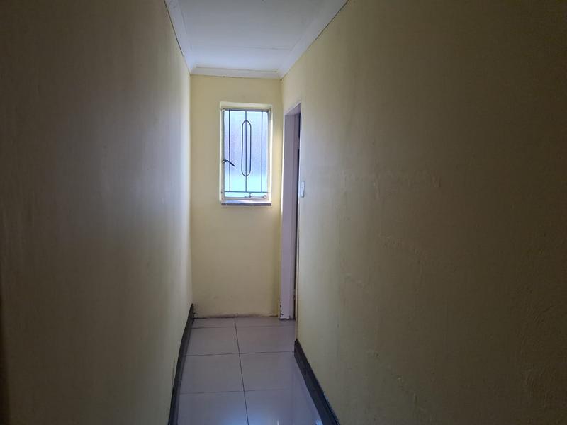 3 Bedroom Property for Sale in Tokoza Gauteng