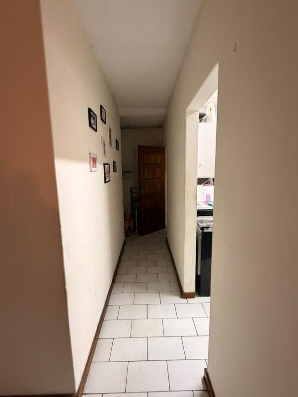 To Let 2 Bedroom Property for Rent in Vorna Valley Gauteng