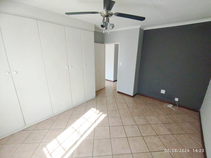 2 Bedroom Property for Sale in Elardus Park Gauteng