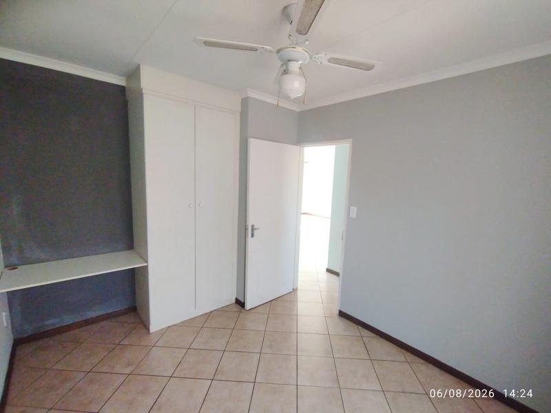 2 Bedroom Property for Sale in Elardus Park Gauteng