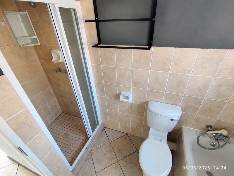 2 Bedroom Property for Sale in Elardus Park Gauteng